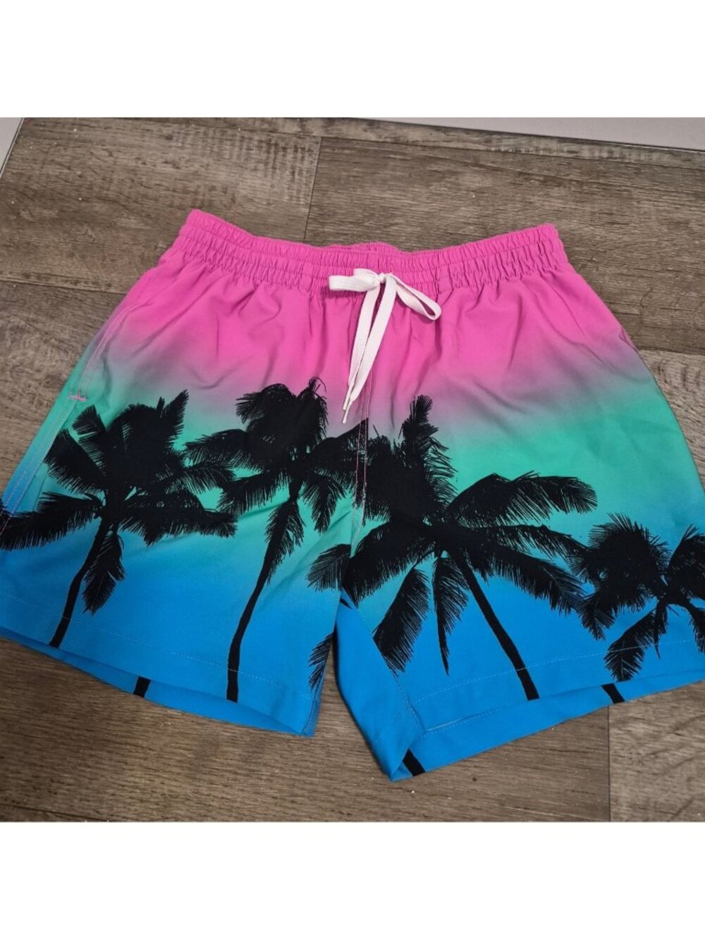 Chubbies Mens Tropical Gradient Swim Trunks Palm Tree Elastic Waist Drawstring